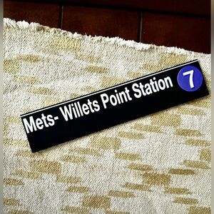 Willets Mets shea baseball Subway Sign MTA station queens lines nyc city train